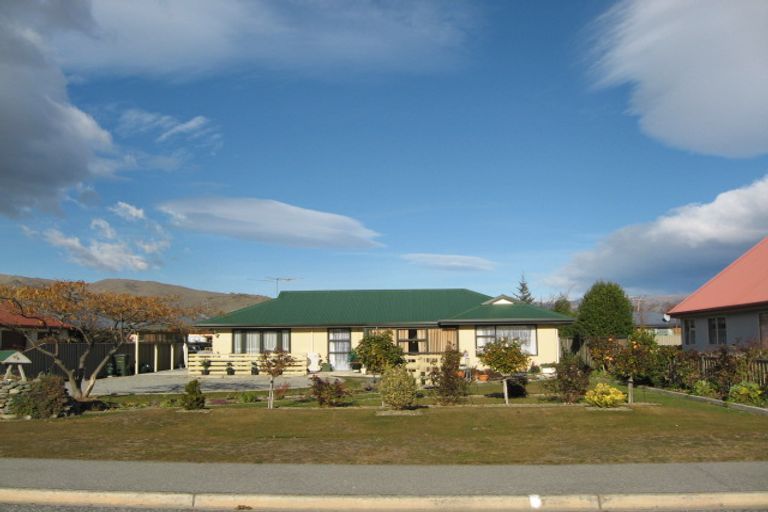 Photo of property in 58 Ortive Street, Cromwell, 9310