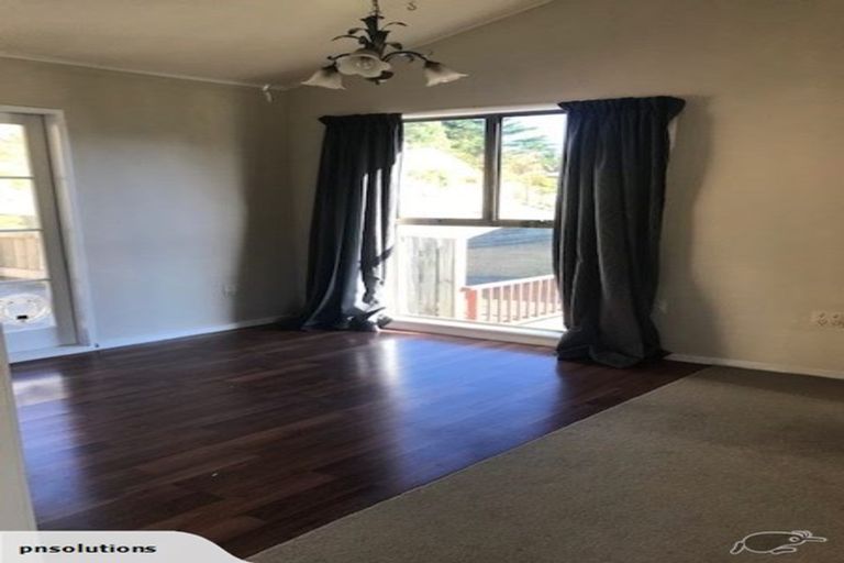 Photo of property in 22 Frobisher Street, Island Bay, Wellington, 6023