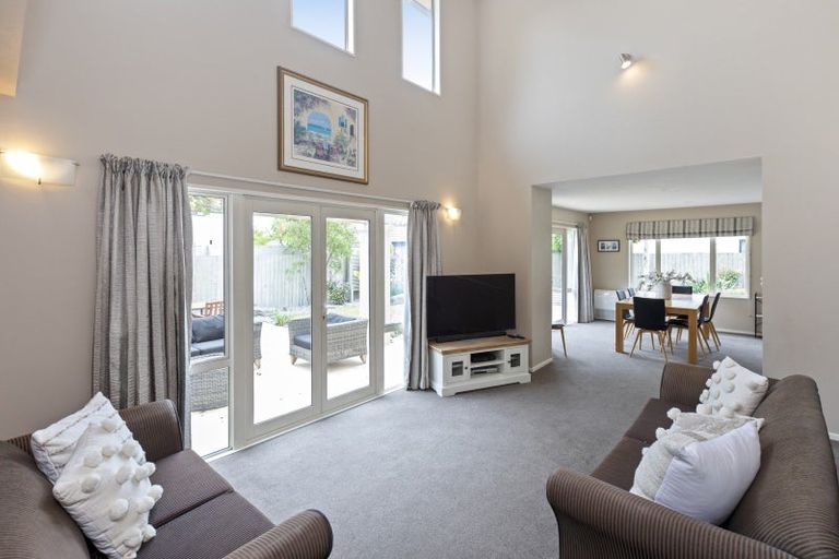 Photo of property in 4 Baldoyle Way, Casebrook, Christchurch, 8051