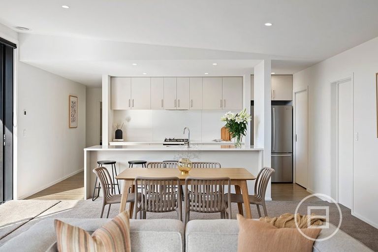 Photo of property in 4 Stackbrae Avenue, Wanaka, 9305