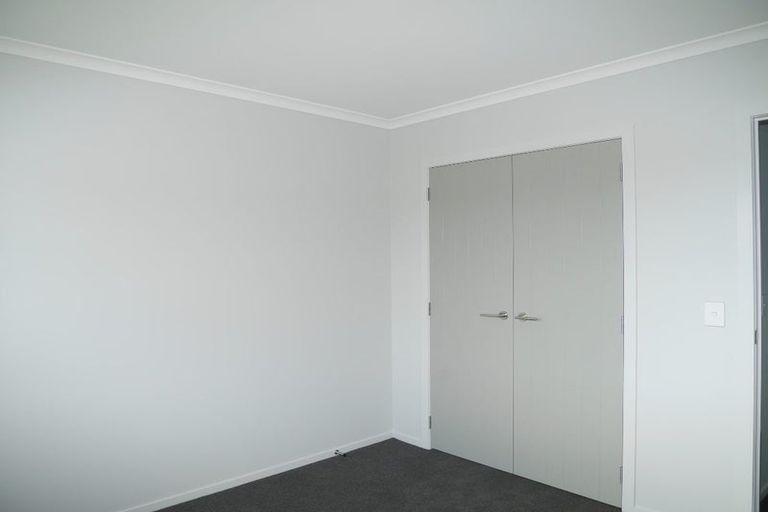 Photo of property in 11 Kingi Te Ahoaho Place, Otaki, 5512