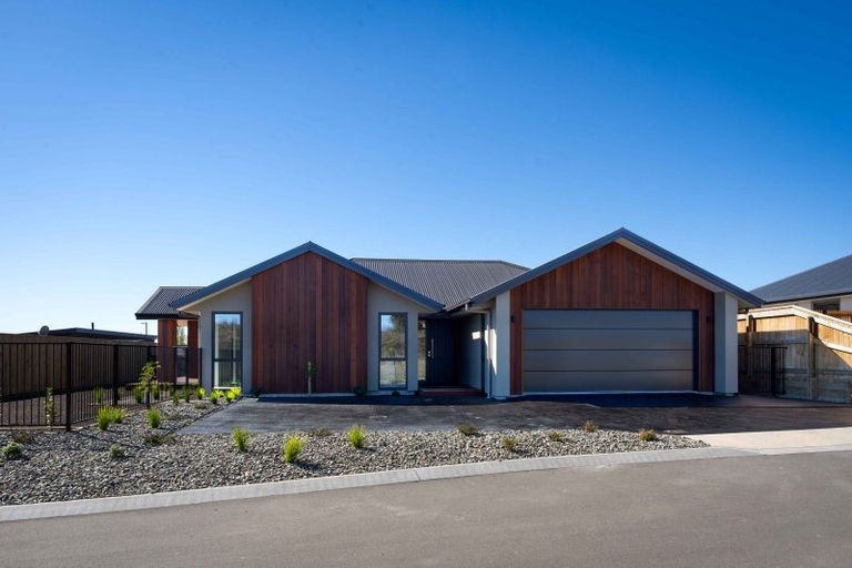 Photo of property in 30 Greenway Crescent, Hope, Richmond, 7020