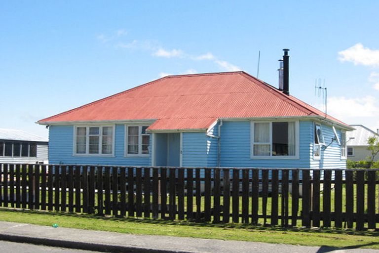 Photo of property in 2 Gothard Place, Westport, 7825