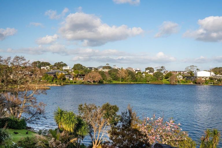 Photo of property in 35 Sylvan Park Avenue, Milford, Auckland, 0620