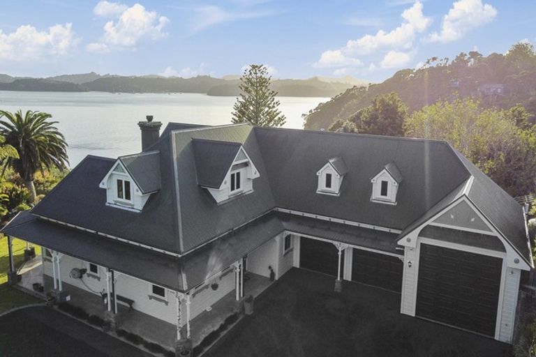 Photo of property in 2 Paihia Road, Paihia, 0200