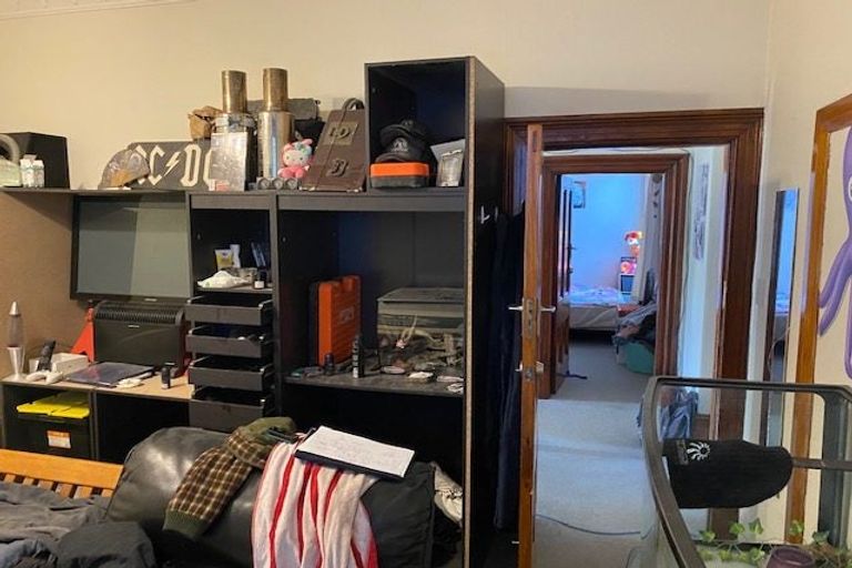 Photo of property in 1/27 Brougham Street, Mount Victoria, Wellington, 6011