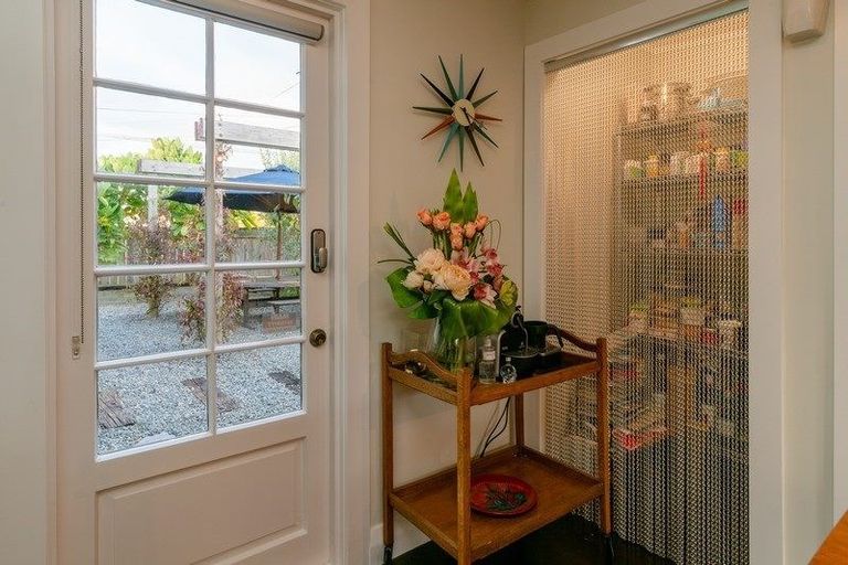 Photo of property in 6 Rauparaha Street, Waikanae Beach, Waikanae, 5036