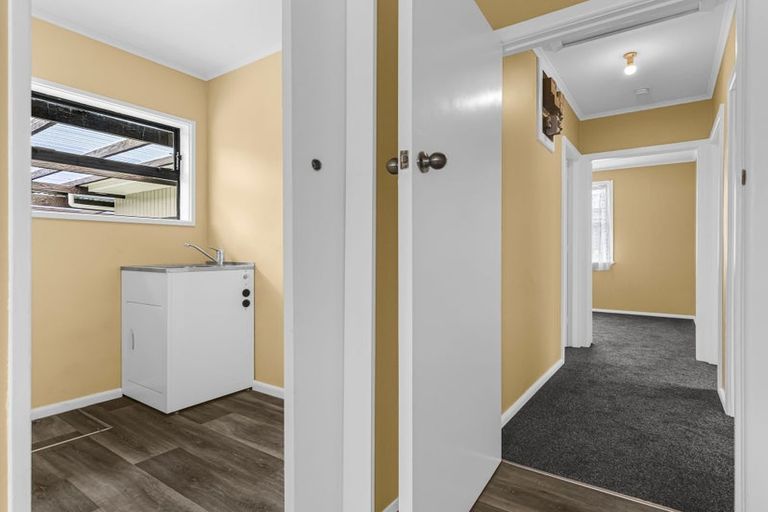 Photo of property in 6 Geddis Avenue, Maraenui, Napier, 4110