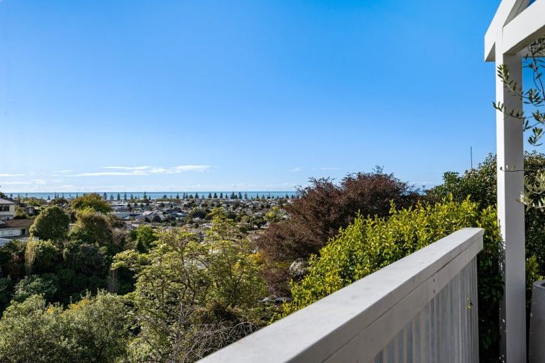 Photo of property in 29 Havelock Road, Hospital Hill, Napier, 4110