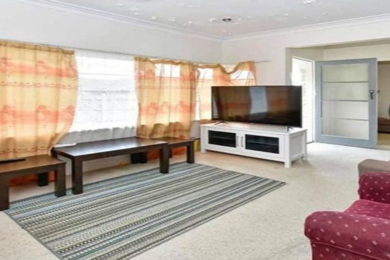 Photo of property in 2/13 Tennessee Avenue, Mangere East, Auckland, 2024