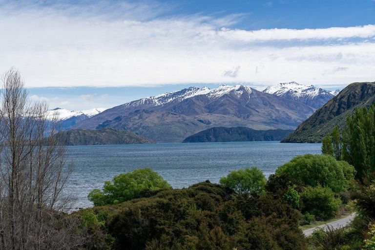 Photo of property in 4 Baker Grove, Wanaka, 9305