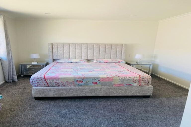 Photo of property in 10 Ivy Lane, Kelvin Grove, Palmerston North, 4414