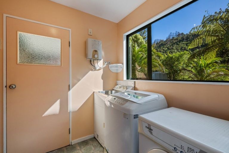 Photo of property in 243 Boons Valley Road, Waikawa, Picton, 7220