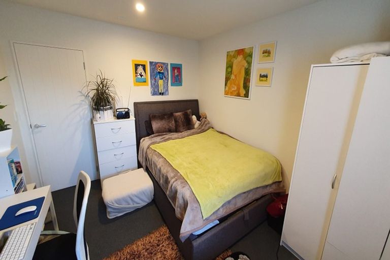 Photo of property in 16 Oxfordshire Avenue, Lower Shotover, Queenstown, 9304