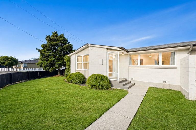 Photo of property in 32 Jollie Street, Linwood, Christchurch, 8062
