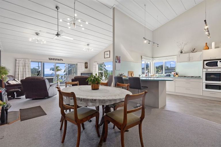 Photo of property in 77 Town Point Road, Maketu, Te Puke, 3189