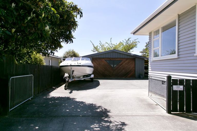 Photo of property in 42 Elizabeth Street, Tauhara, Taupo, 3330