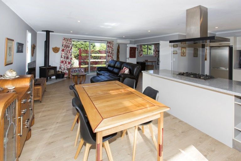 Photo of property in 10 Sunset Drive, Baylys Beach, Dargaville, 0377