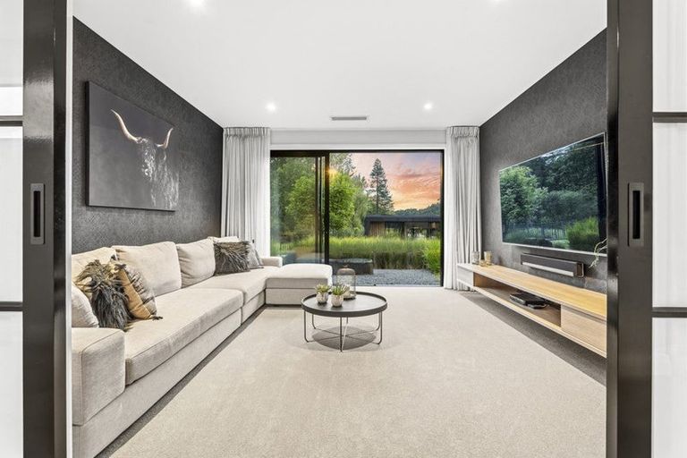 Photo of property in 45 Three Oaks Drive, Dairy Flat, Albany, 0794