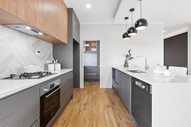 Photo of property in 65 Clarks Beach Road, Clarks Beach, 2122