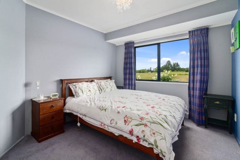 Photo of property in 12 Hulme Place, Owhata, Rotorua, 3010
