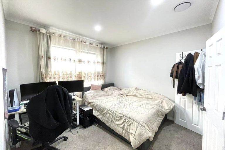 Photo of property in 32 Lisnoble Road, Flat Bush, Auckland, 2019