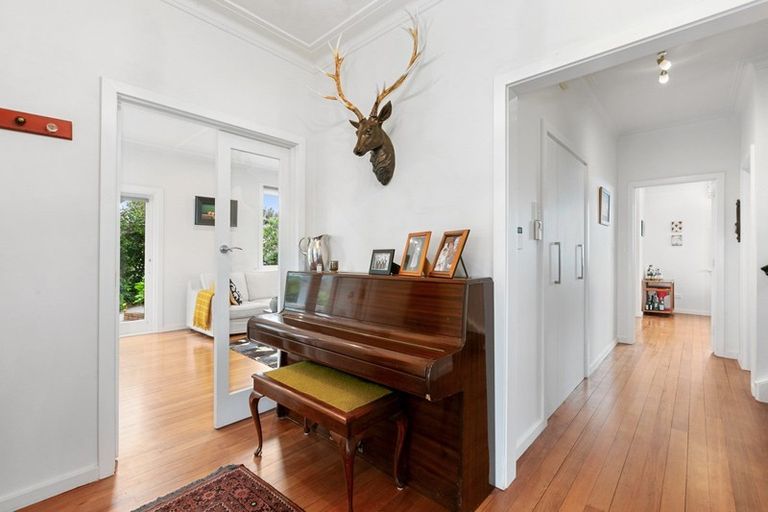 Photo of property in 69 Drivers Road, Maori Hill, Dunedin, 9010