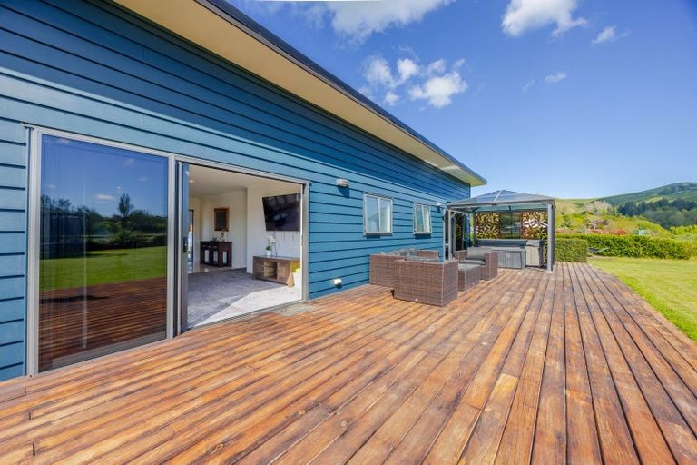 Photo of property in 50 Pukeora Scenic Road, Waipukurau, 4281