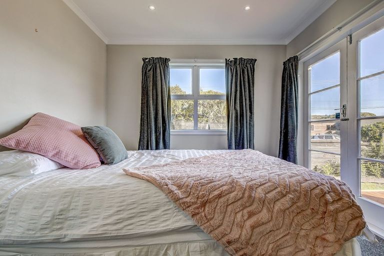 Photo of property in 13 John Street, Titahi Bay, Porirua, 5022