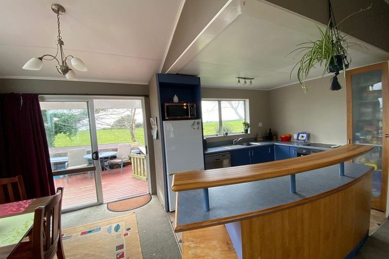 Photo of property in 46 Rahiri Street, Waitara, 4320