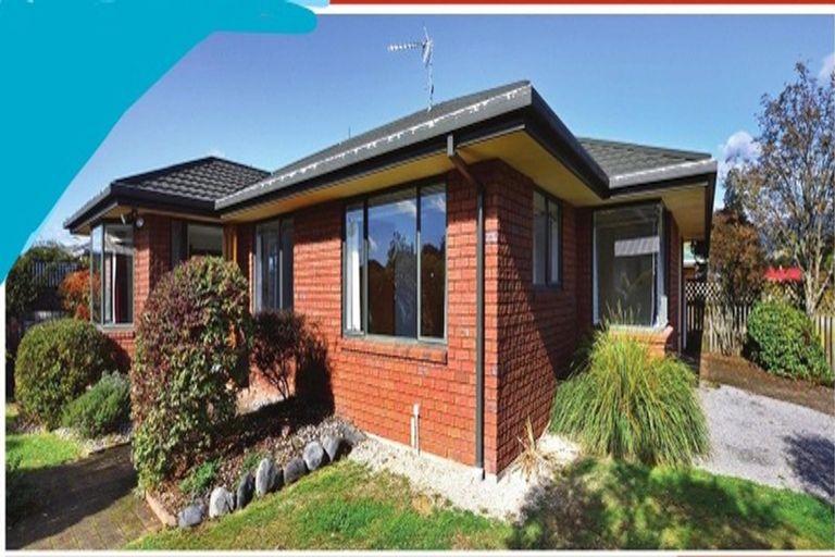 Photo of property in 2 Harcourt Place, Wakefield, 7025