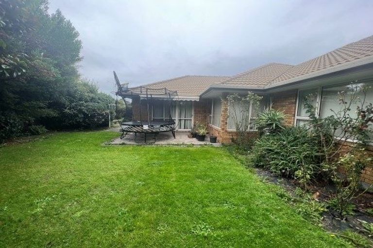 Photo of property in 15 Cardigan Bay Place, Addington, Christchurch, 8024