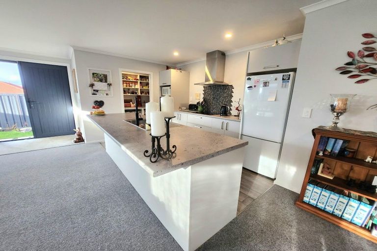 Photo of property in 11e Kingslea Street, Holmes Hill, Oamaru, 9401