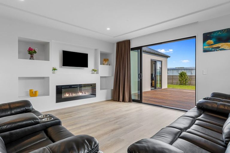 Photo of property in 44 River Stone Drive, Halswell, Christchurch, 8025