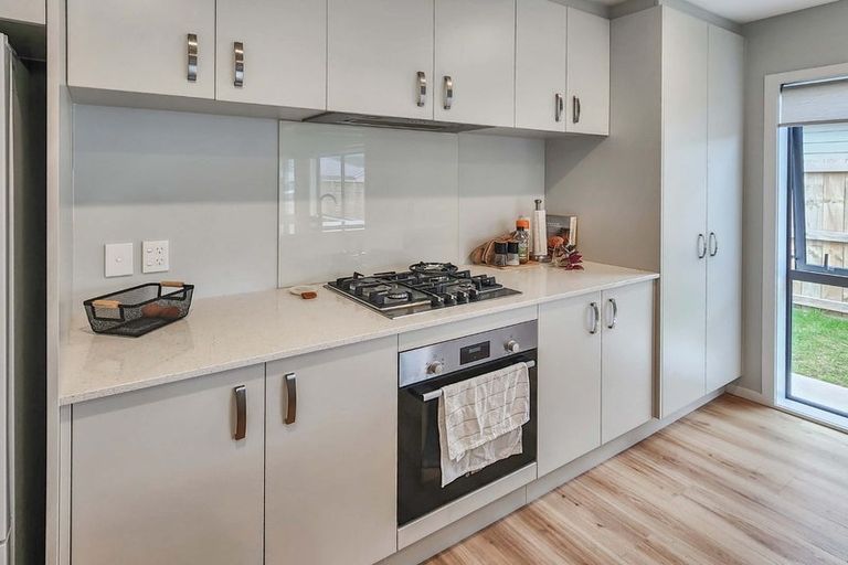 Photo of property in 10 Te Ara O Roimata, Wainuiomata, Lower Hutt, 5014