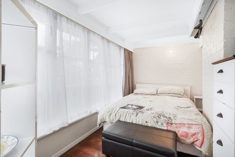 Photo of property in 15 Knighton Road, Hillcrest, Hamilton, 3216