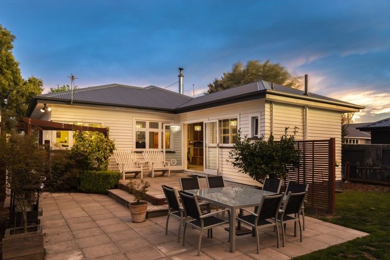 Photo of property in 129 Neville Street, Spreydon, Christchurch, 8024