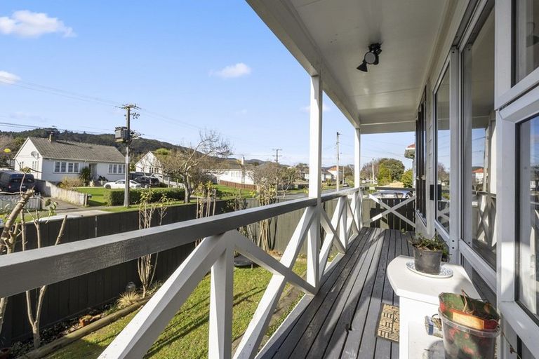 Photo of property in 2/79 Molesworth Street, Taita, Lower Hutt, 5011