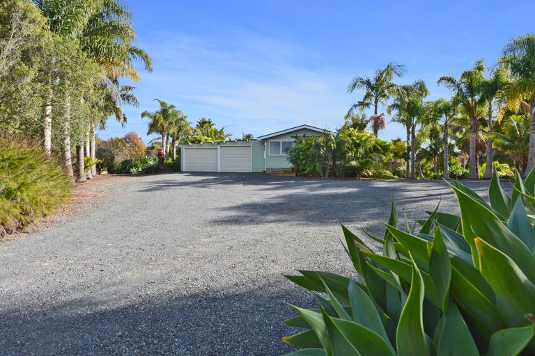 Photo of property in 17 Karaka Drive, Kerikeri, 0230