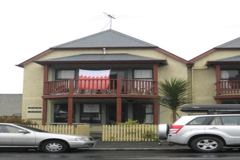 Photo of property in 19 Howe Street, North Dunedin, Dunedin, 9016