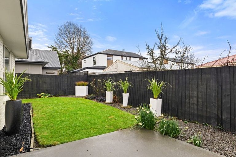 Photo of property in 12b Mary Street, Papanui, Christchurch, 8053
