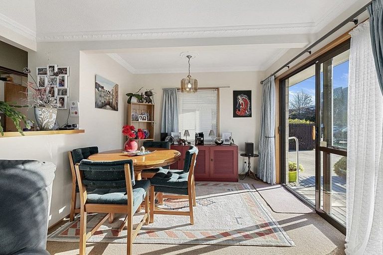 Photo of property in 2/56 Devon Street, Sydenham, Christchurch, 8023