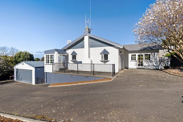 Photo of property in 28 Ranfurly Road, Feilding, 4702