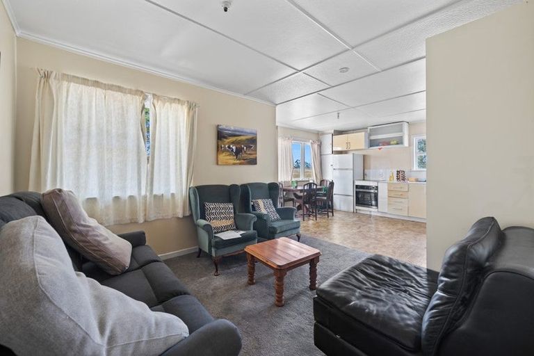 Photo of property in 880 Okahukura Road, Tapora, Wellsford, 0977