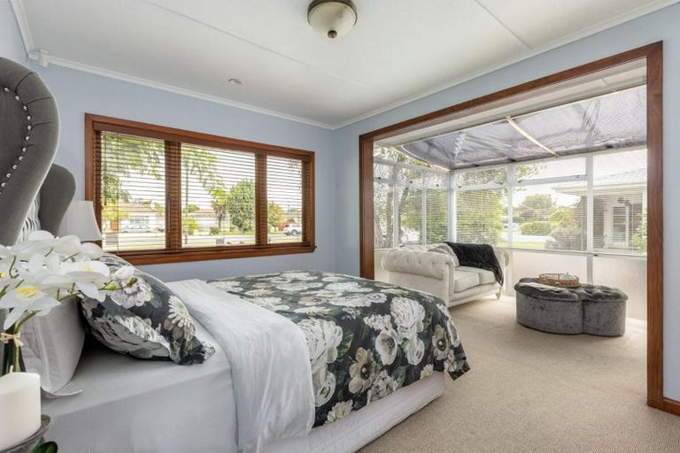 Photo of property in 224 Kennedy Road, Onekawa, Napier, 4110