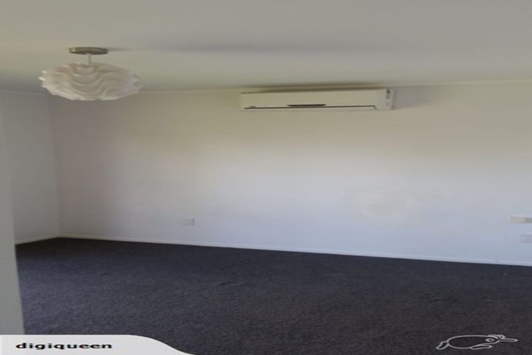 Photo of property in 1/32 Killarney Avenue, Torbay, Auckland, 0630
