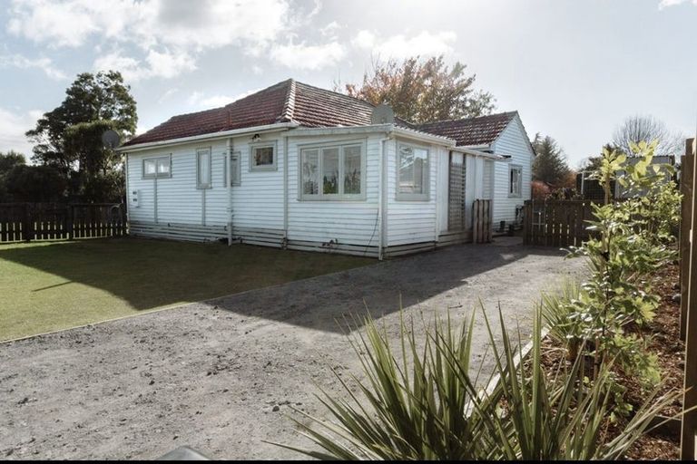 Photo of property in 1 Ngareta Road, Mourea, Rotorua, 3074