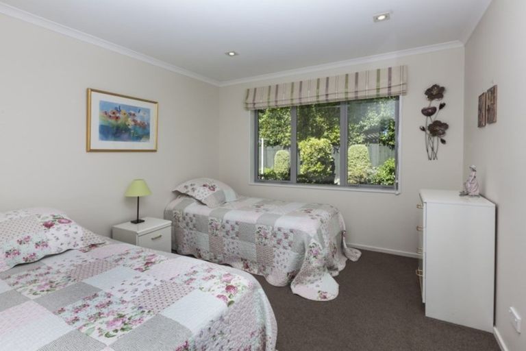 Photo of property in 43 Marble Wood Drive, Papanui, Christchurch, 8053