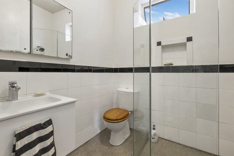 Photo of property in 80 Queen Street, North Dunedin, Dunedin, 9016