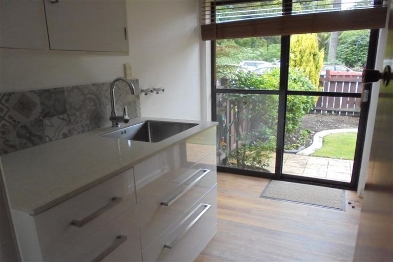 Photo of property in 3/227 Bridge Street, Nelson, 7010